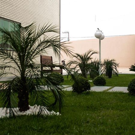 Vera Cruz Business Hotel Acailandia Exterior foto